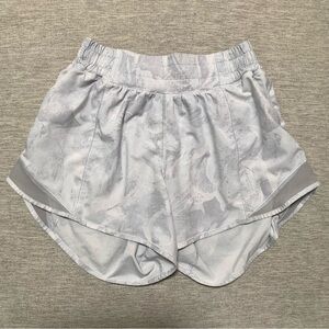 Lululemon athletica Hotty Hot LR 2.5” vapor 4